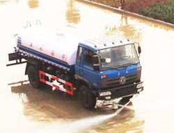 10噸灑水車(chē)與145灑水車(chē)的專業(yè)生產(chǎn)與銷(xiāo)售 走進(jìn)程力專用汽車(chē)股份